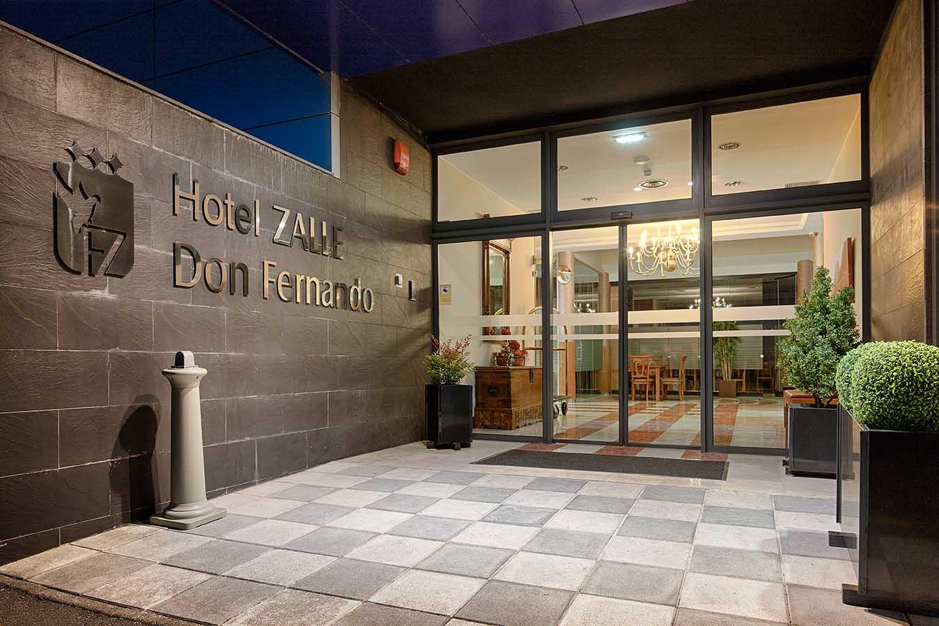 Hotel Zalle Don Fernando Гранда Экстерьер фото